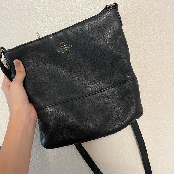 kate spade Handbags - Very well loved Kate Spade crossbody bag